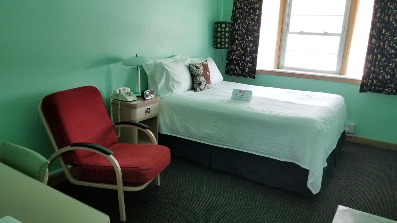 Holiday Music Motel Sturgeon Bay Exterior foto